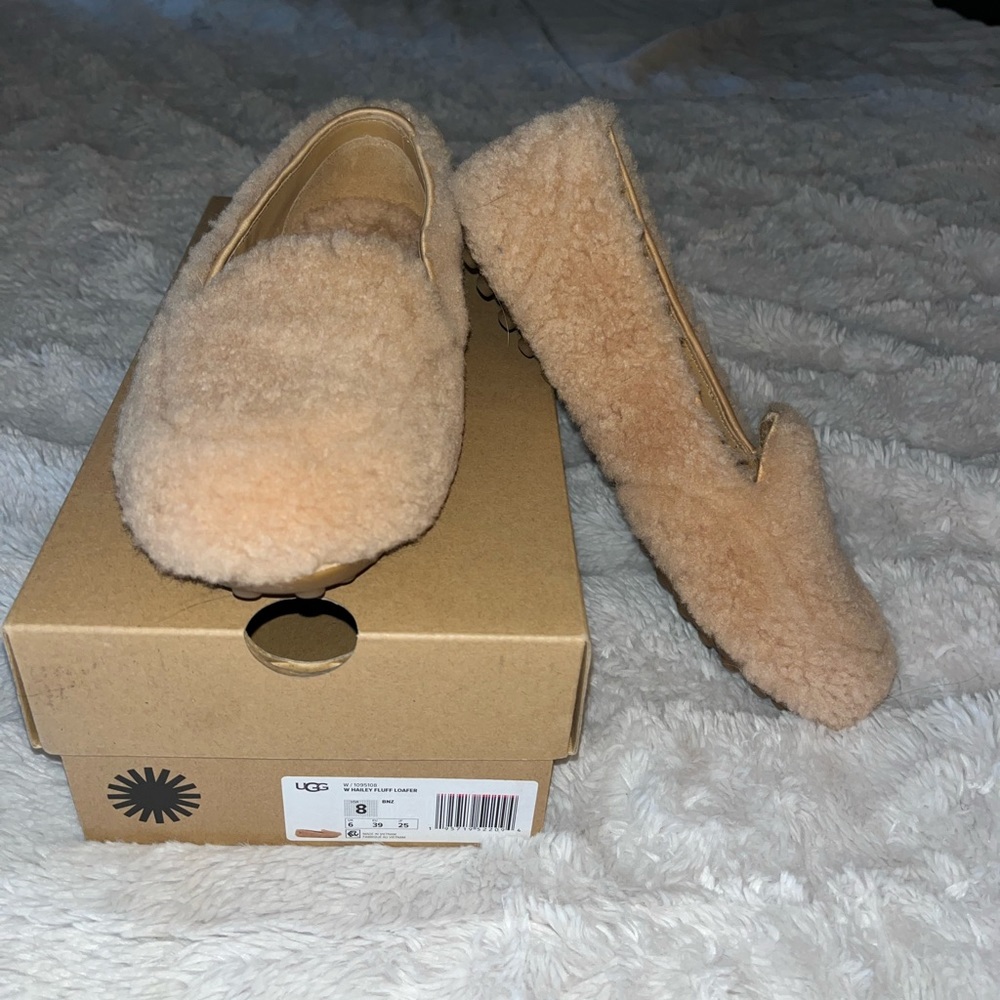 Ugg moccasins size 8
